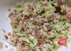 白菜猪肉饺子的做法图解7