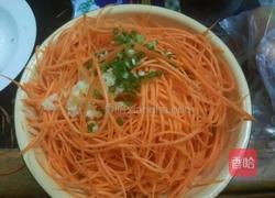 凉拌胡萝卜的做法图解3