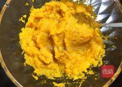 炸南瓜丸子的做法图解3