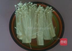 (周末跟香哈学做菜）做得好丑……椒盐金针菇的做法图解1