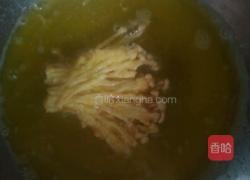 (周末跟香哈学做菜）做得好丑……椒盐金针菇的做法图解8