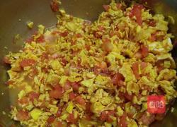 西红柿鸡蛋蒸饺的做法图解3