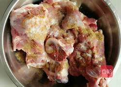 红烧猪大骨的做法图解1