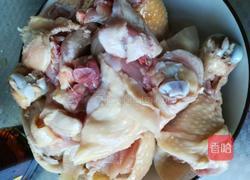 家常酱焖鸡腿的做法图解2