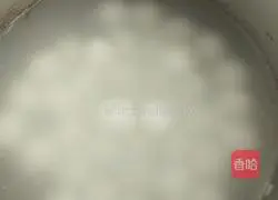 Illustration of making glutinous rice balls 2