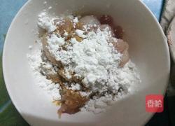 黄瓜木耳炒肉的做法图解2