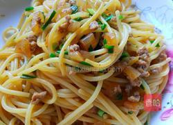 洋葱炒意面的做法图解6