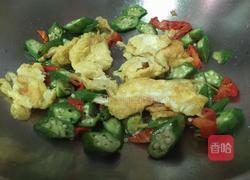 秋葵炒鸡蛋的做法图解11