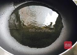 虾仁炒秋葵的做法图解9