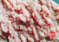 清炖瘦肉汤的做法图解1