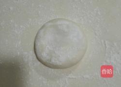 手工面条的做法图解1