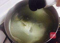 黑枸杞鲫鱼豆腐汤的做法图解9