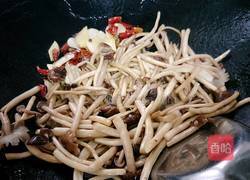 干煸茶树菇的做法图解7