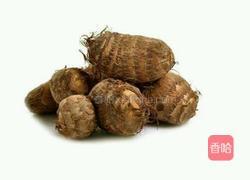 剁椒蒸小芋头的做法图解1