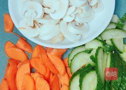 炒三蔬的做法图解1