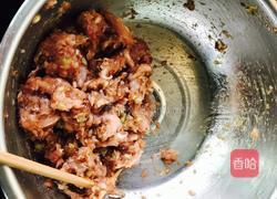 茴香大肉饺子的做法图解4