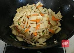 莲菜炒肉的做法图解8