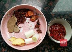 啤酒猪蹄的做法图解2