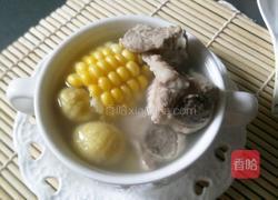 板栗玉米排骨汤的做法图解9