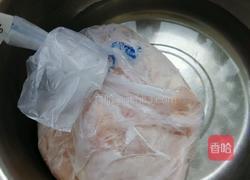 黄瓜炒鸡肉的做法图解3