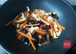 香姑炒木耳的做法图解4