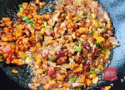 黑椒牛柳饭的做法图解3