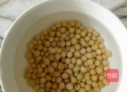 海带排骨汤的做法图解2