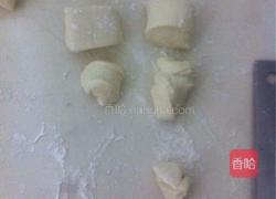 芹菜包子的做法图解3