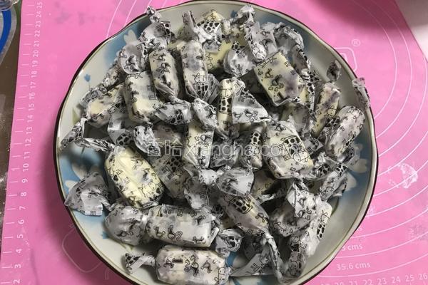 蔓越莓牛轧糖