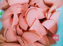 青椒炒火腿的做法图解2