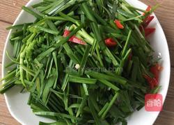 辣炒韭菜的做法图解1