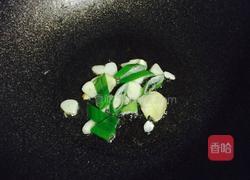 腊肠茶树菇小炒的做法图解3