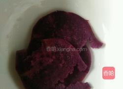 紫薯粥的做法图解1