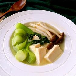 青岛#油菜菌菇豆腐汤#年夜饭#的做法[图]