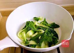 青岛#油菜菌菇豆腐汤#年夜饭#的做法图解2