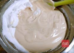 蓝莓酱椰蓉蛋糕卷的做法图解13