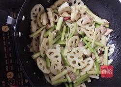 藕炒肉片的做法图解5