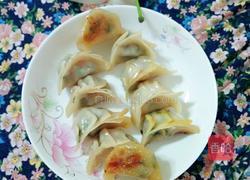 鲜肉煎饺的做法图解16