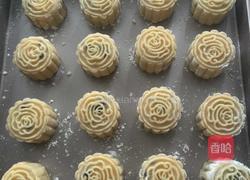 椰蓉蔓越莓月饼的做法图解23