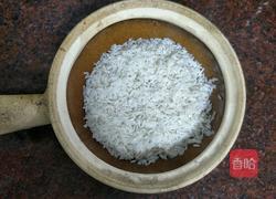 腊肠煲仔饭的做法图解7