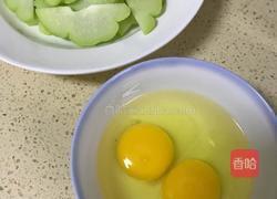 鸡蛋炒佛手瓜的做法图解2