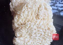 番茄鸡蛋炒面的做法图解2