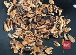 香菇鱿鱼丝烧茄子的做法图解4