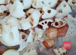 莲藕红烧肉的做法图解5