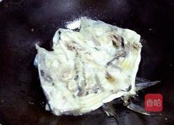 黄豆烧鳙鱼头的做法图解5