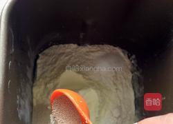 普通面粉版北海道吐司(包括10分钟剪出手套膜)的做法图解8