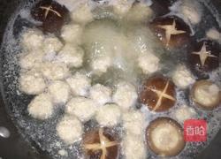 蘑菇蔬菜肉丸子汤的做法图解11