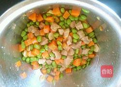 毛豆炒胡萝卜粒的做法图解11