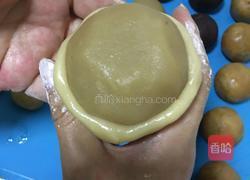 莲蓉蛋黄月饼的做法图解9