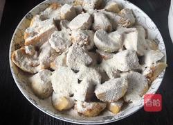 芋头粉蒸肉的做法图解3